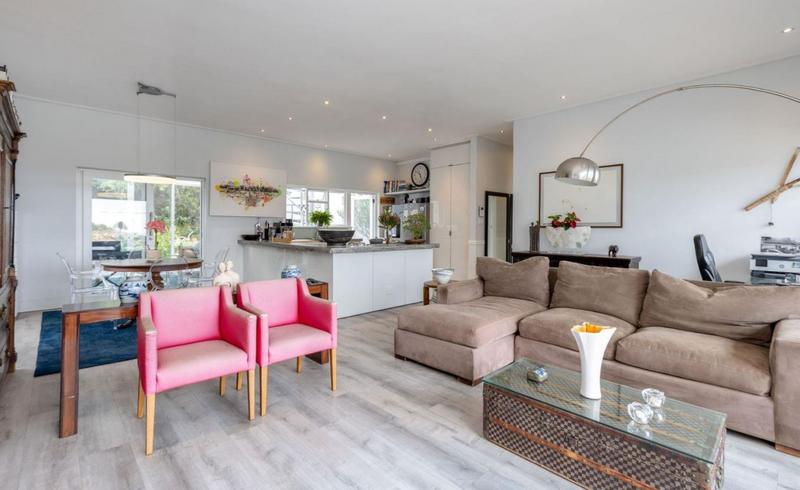 6 Bedroom Property for Sale in Camps Bay Western Cape